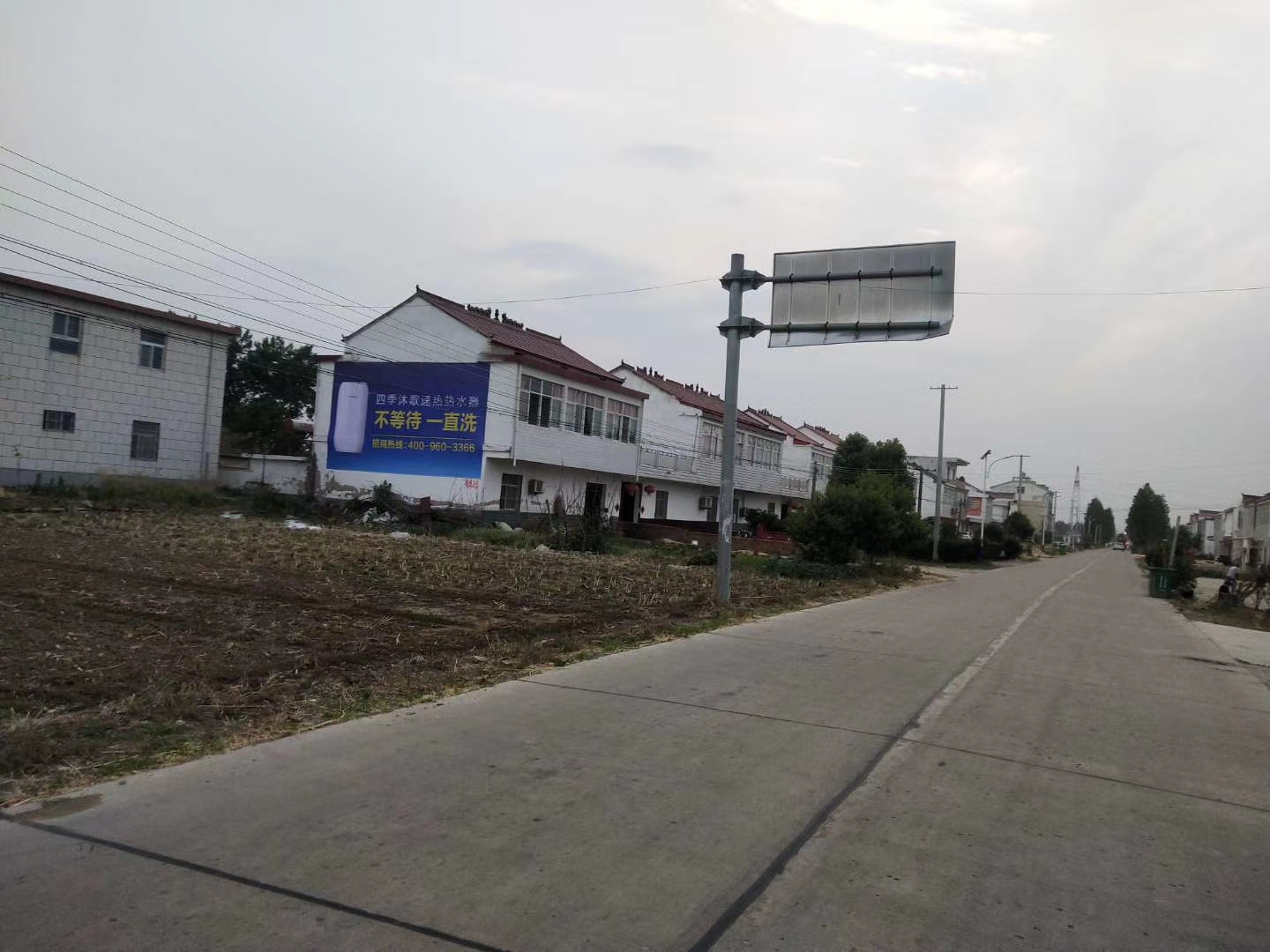 别乱投乡村广告！掌握墙体喷绘核心，让品牌深耕乡镇少花